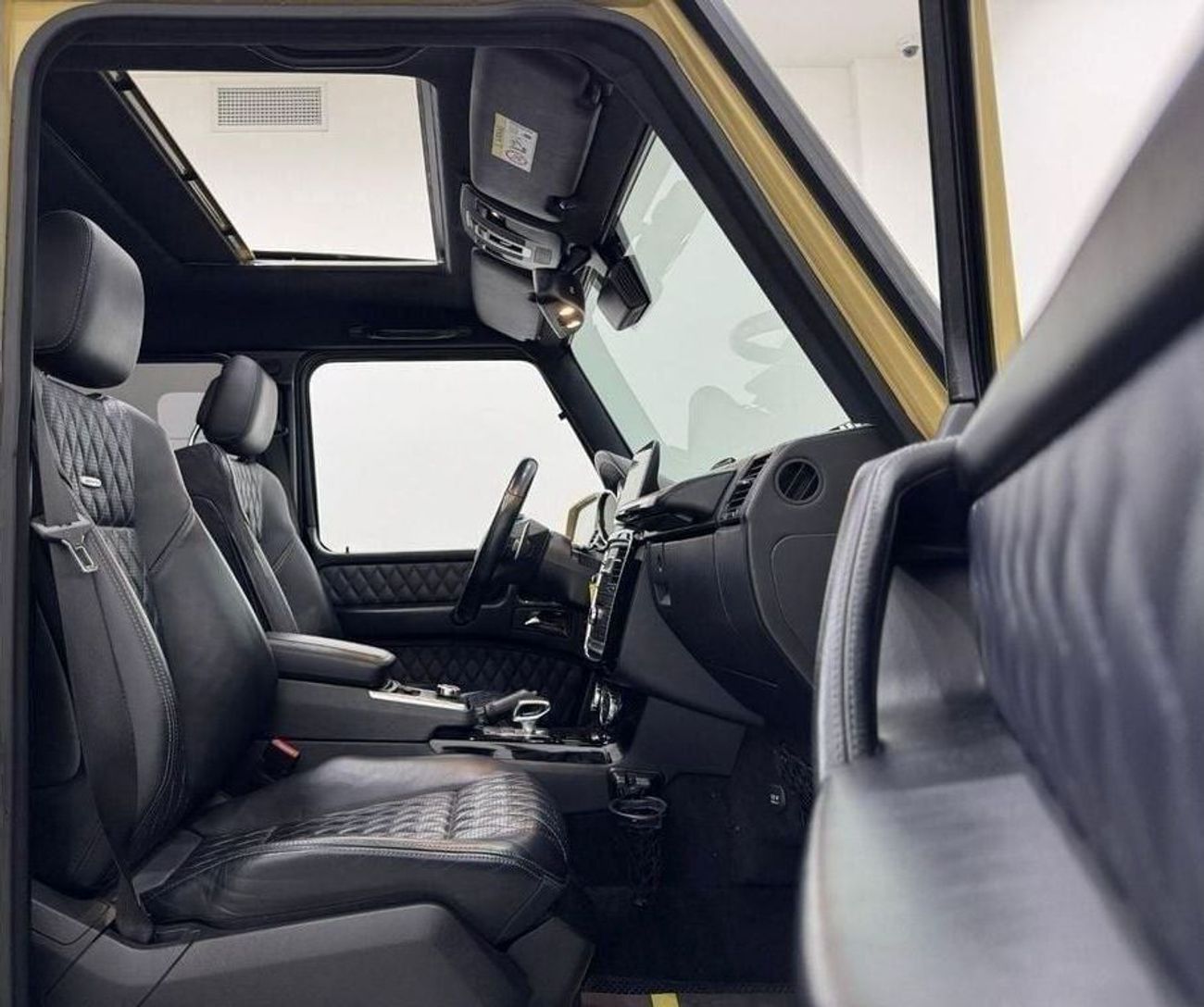 Mercedes-Benz G 63 AMG Std 5.5L 2017 Mercedes Benz G63 AMG, Service History, Excellent Condition, GCC