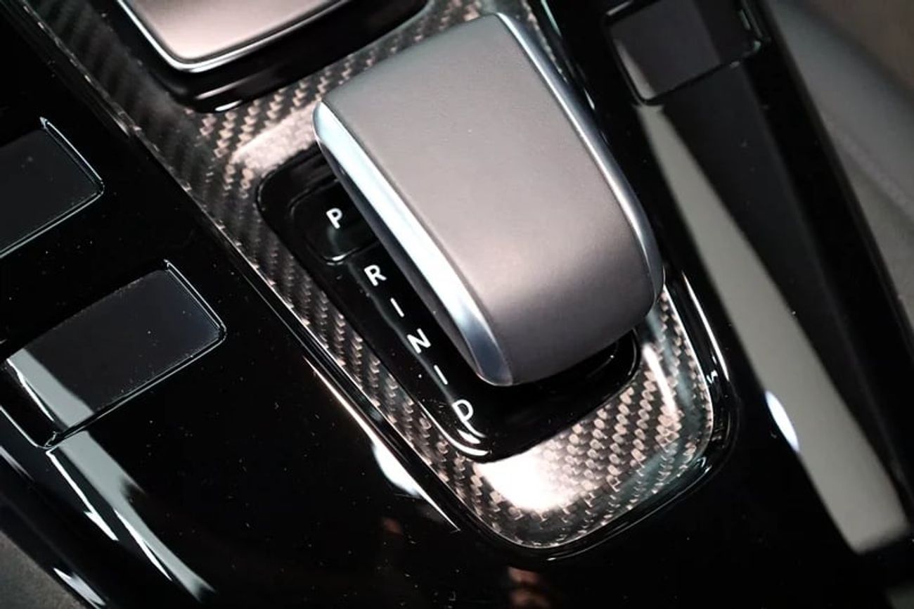 Mercedes-Benz AMG GT Black Series, Full Carbon Fiber Body Kit, AMG Track Package!!