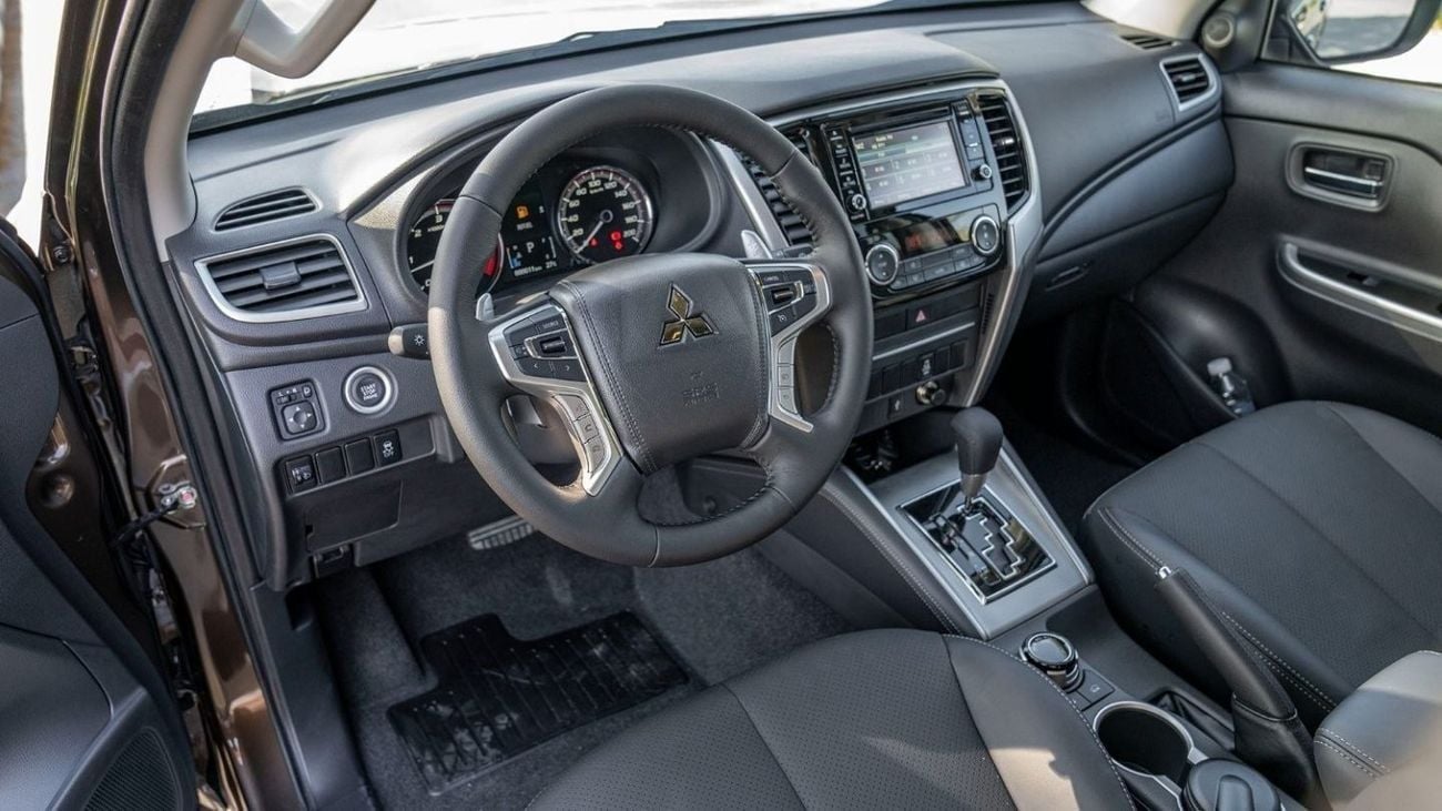 Mitsubishi L200 GLS Mitsubishi L200 Sportero 2.4L Diesel 2025