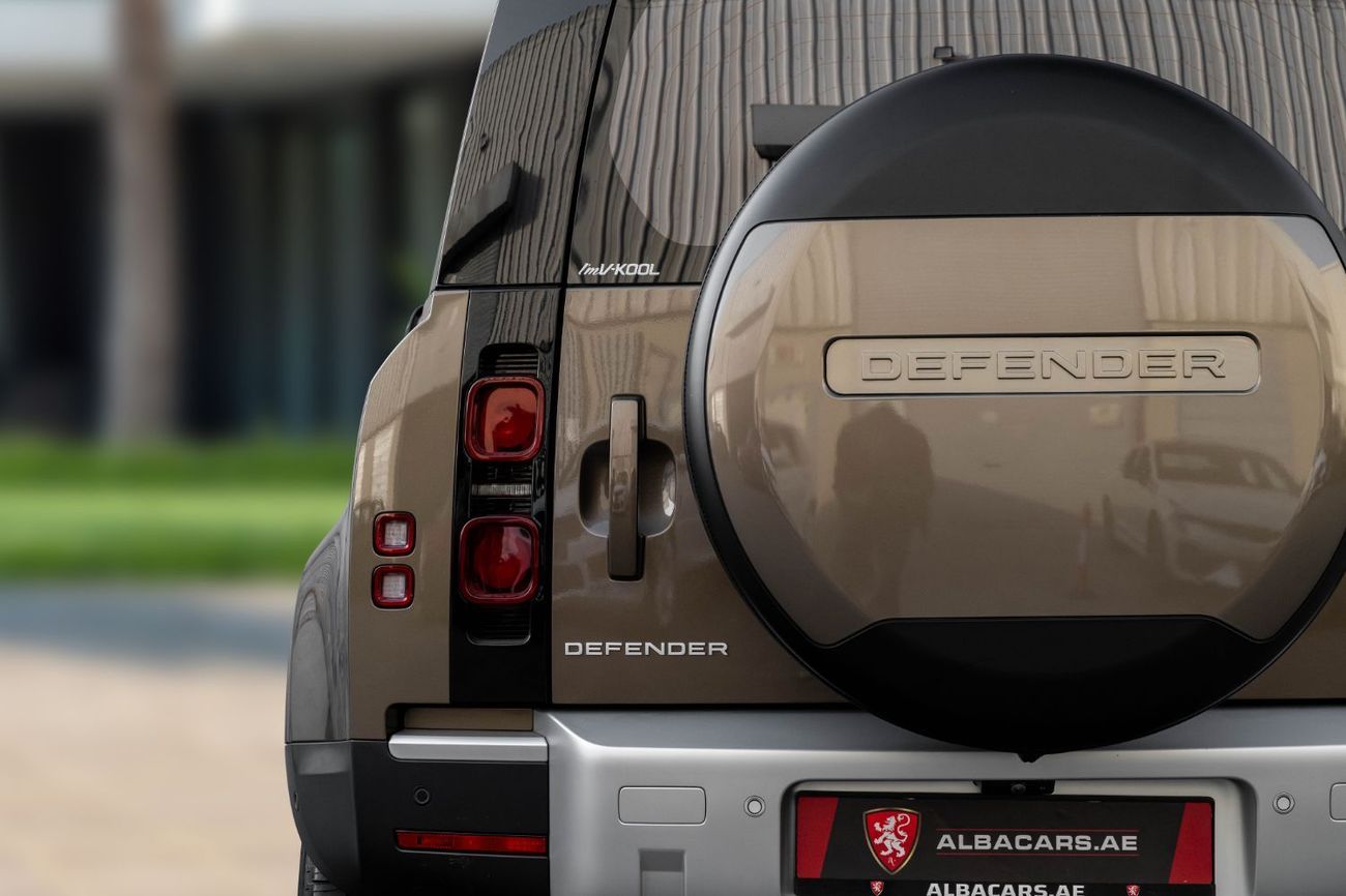 Land Rover Defender 110 HSE | 5,875 P.M  | 0% Downpayment | Agency Warranty + Service!