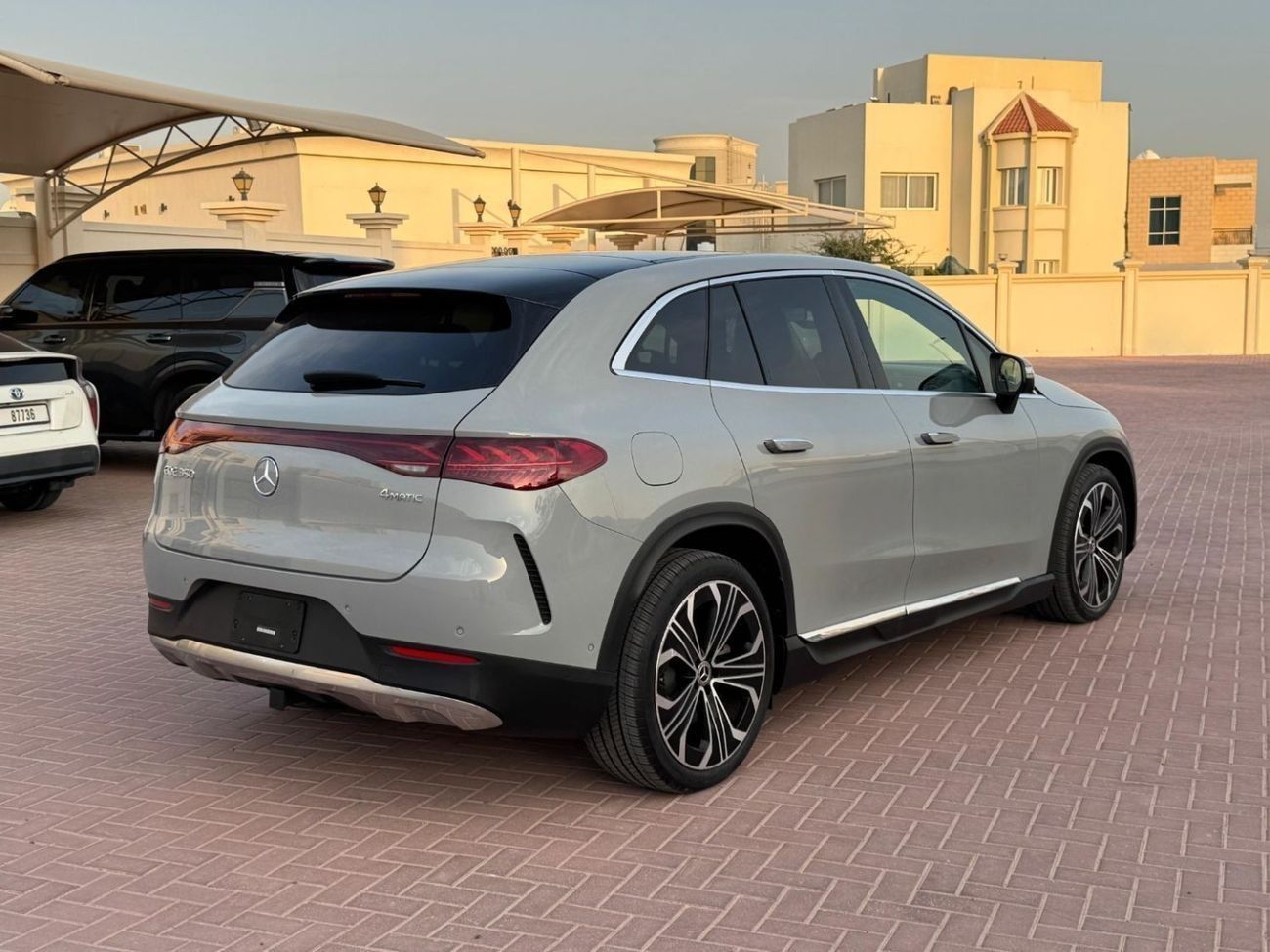 Mercedes-Benz EQE 350 SUV MERCEDES-BENZ EQE 350 SUV | 4 MATIC, FULL OPTION | FOR UAE +10% VAT & CUSTOMS