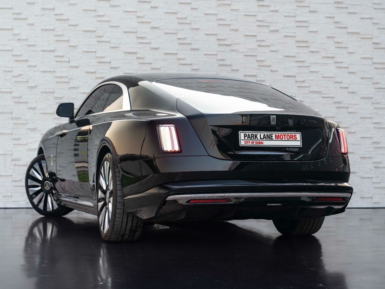 Rolls-Royce Spectre Coupe