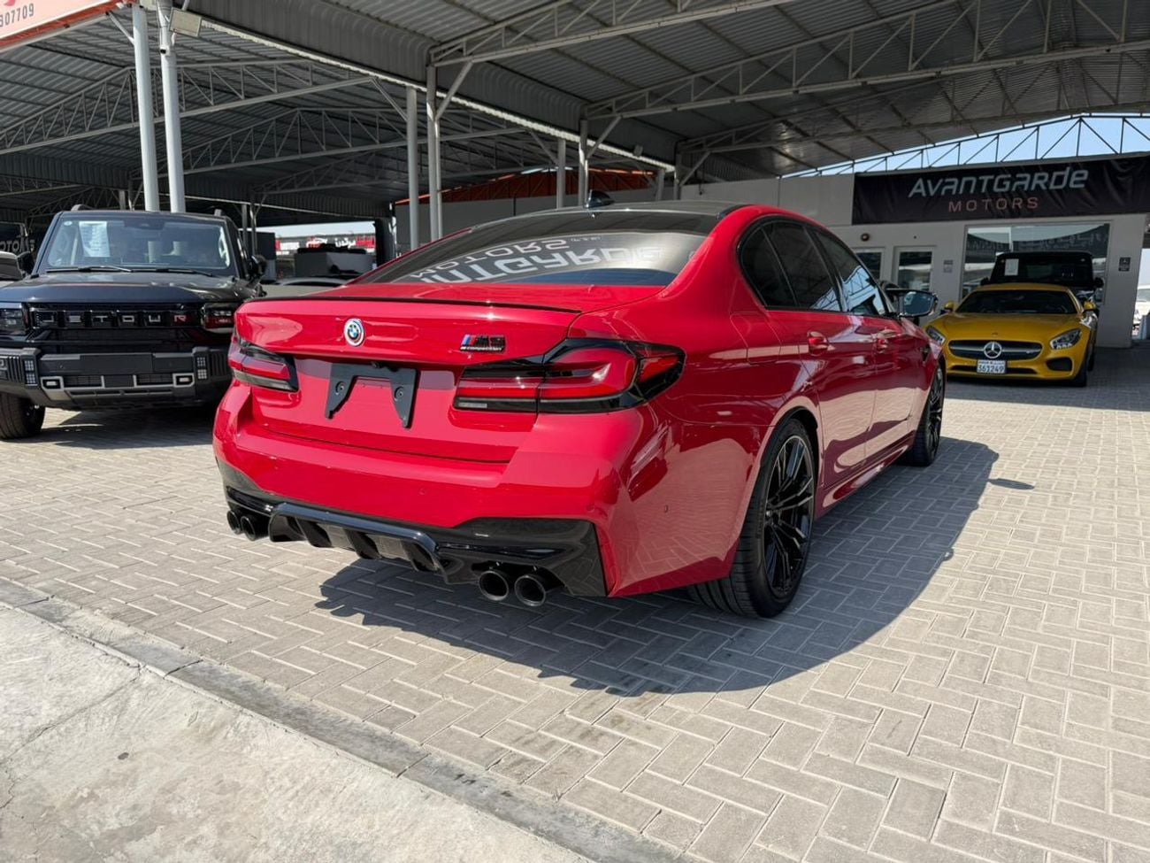 بي أم دبليو M5 COMPETITION PACK