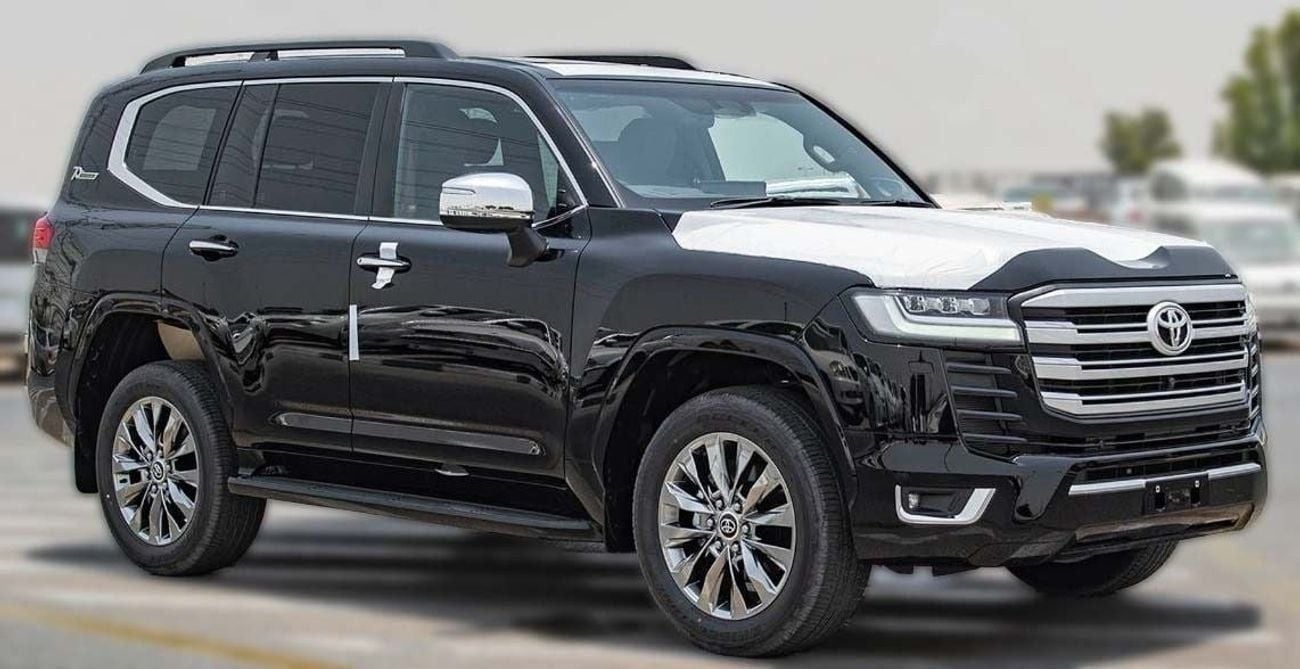 Toyota Land Cruiser Toyota Lc300 VXR diesel engine 3.3L twin turbo engine RHD Japanese specs 2025 brand new  8 seaters