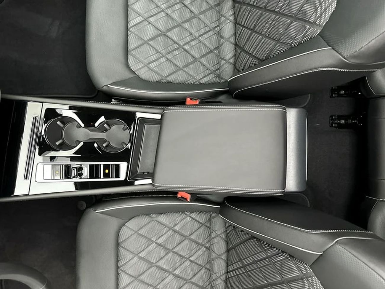 Volkswagen Teramont R-line (REF#28160)