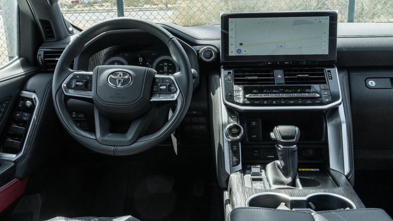 Toyota Land Cruiser 2026 Toyota Land Cruiser VXR 3.5L AT Petrol (White-Red)