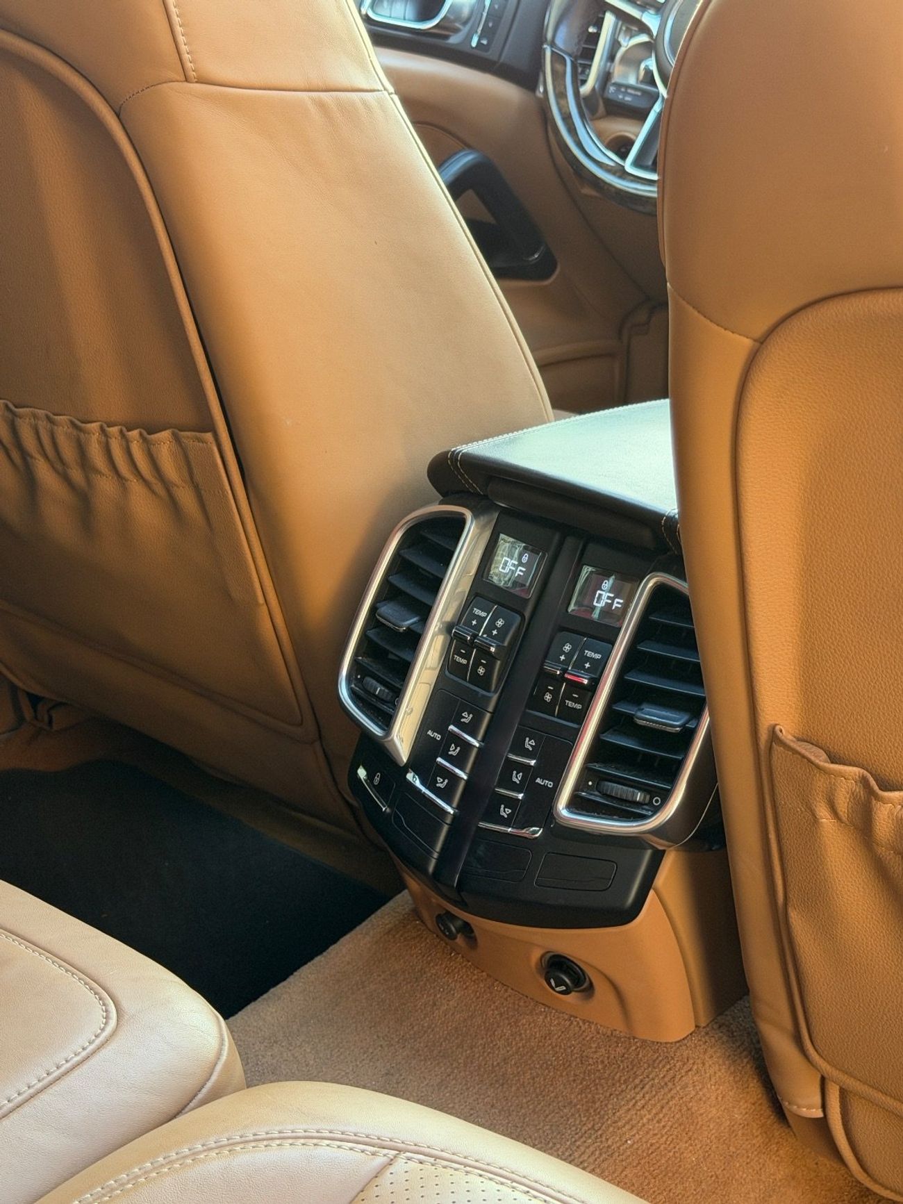 Porsche Cayenne S Platinum Edition 3.6L