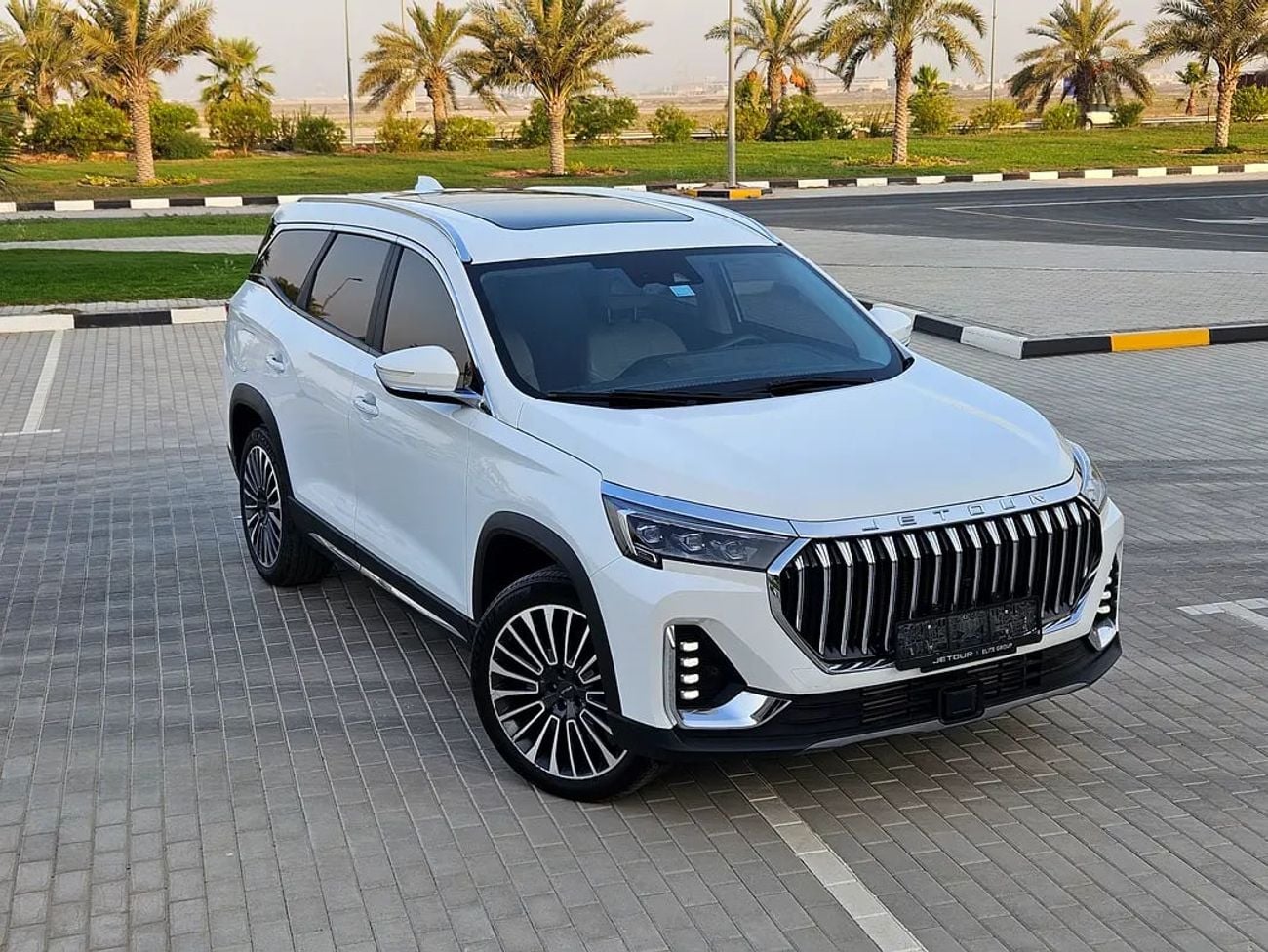 جيتور X90 بلس 2.0T Luxury | GCC Specs | Premium Condition 4 Cyliner Luxury SUV