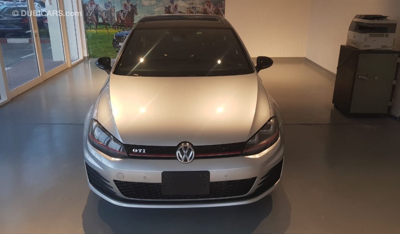 Volkswagen Golf GTI