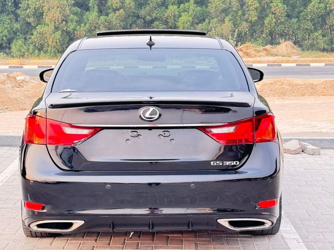 لكزس GS 350 بلاتينوم بحالة ممتازة من الداخل و الخارج