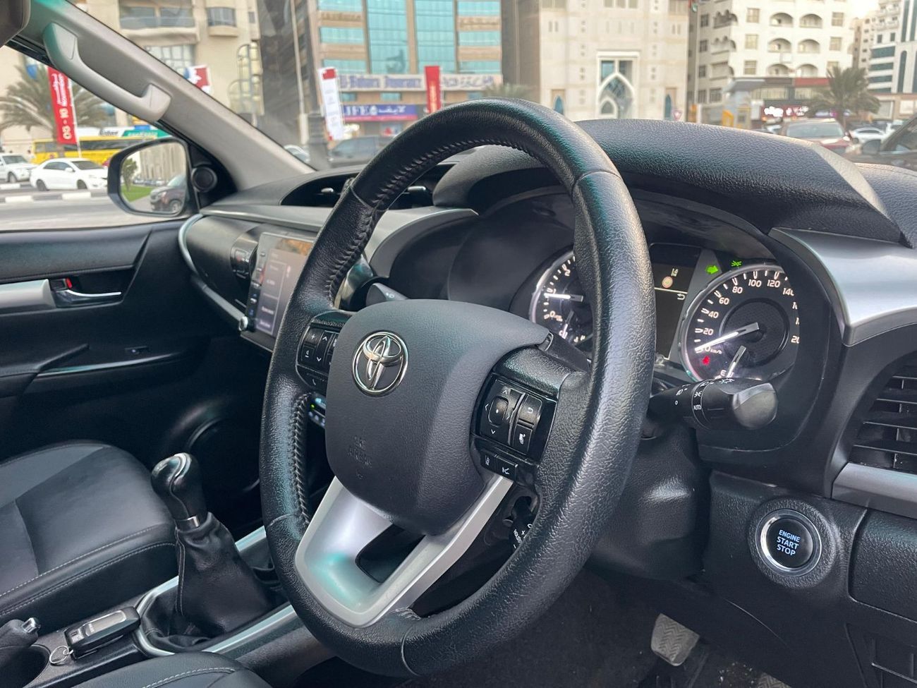 تويوتا هيلوكس Toyota Hilux SR5 full option export from Australia