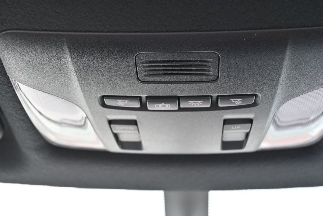 Toyota Corolla Cross Toyota Corolla Cross 1.8L Hybrid, SUV, FWD, 5 Doors, Cruise Control, Sunroof, Push Start, 17 inch Al