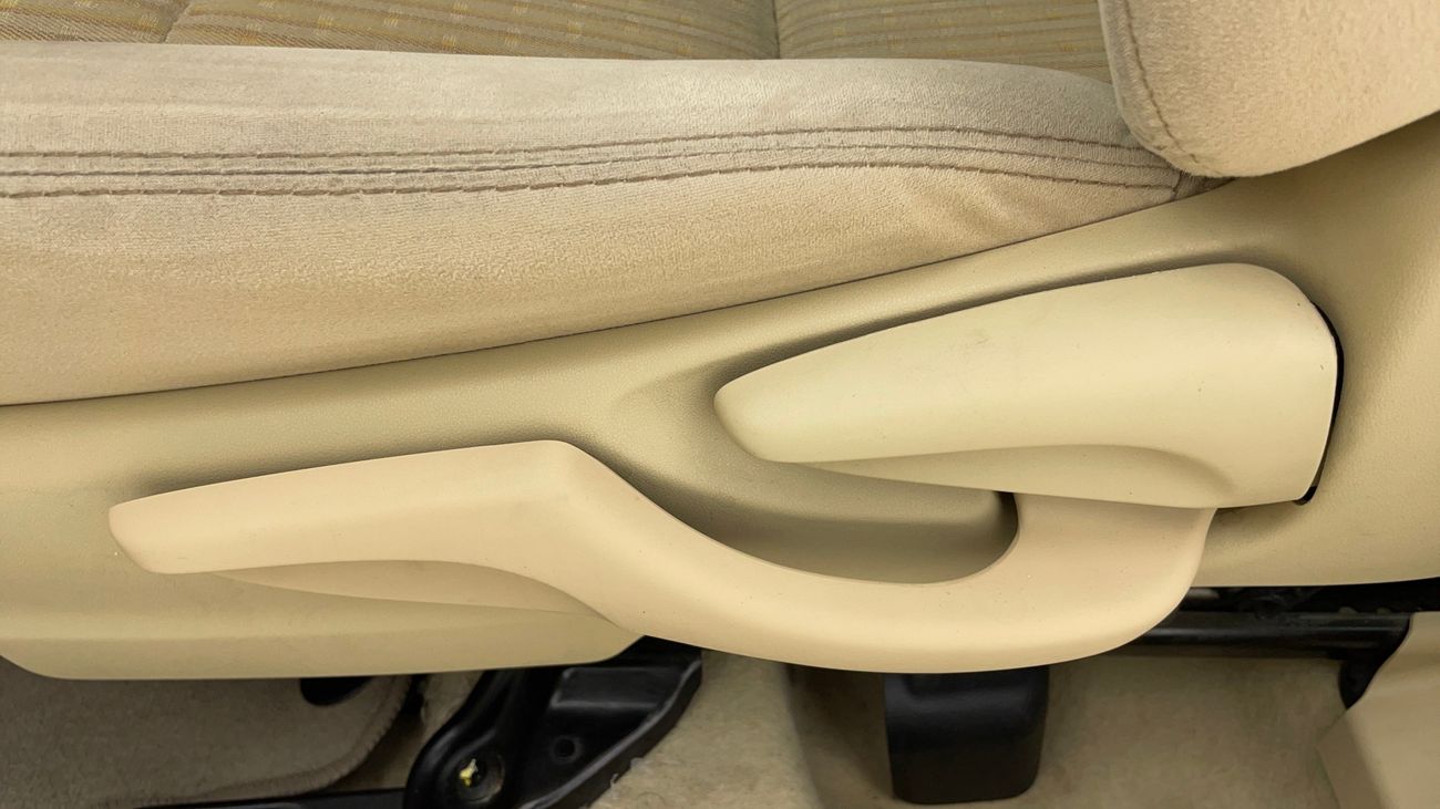 تويوتا يارس SE 1.5 | بدون دفعة مقدمة | اختبار القيادة في المنزل