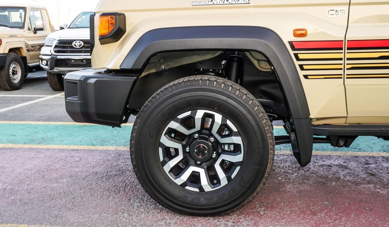 Toyota Land Cruiser Pick Up 4.0L V6 Double Cabin A/T