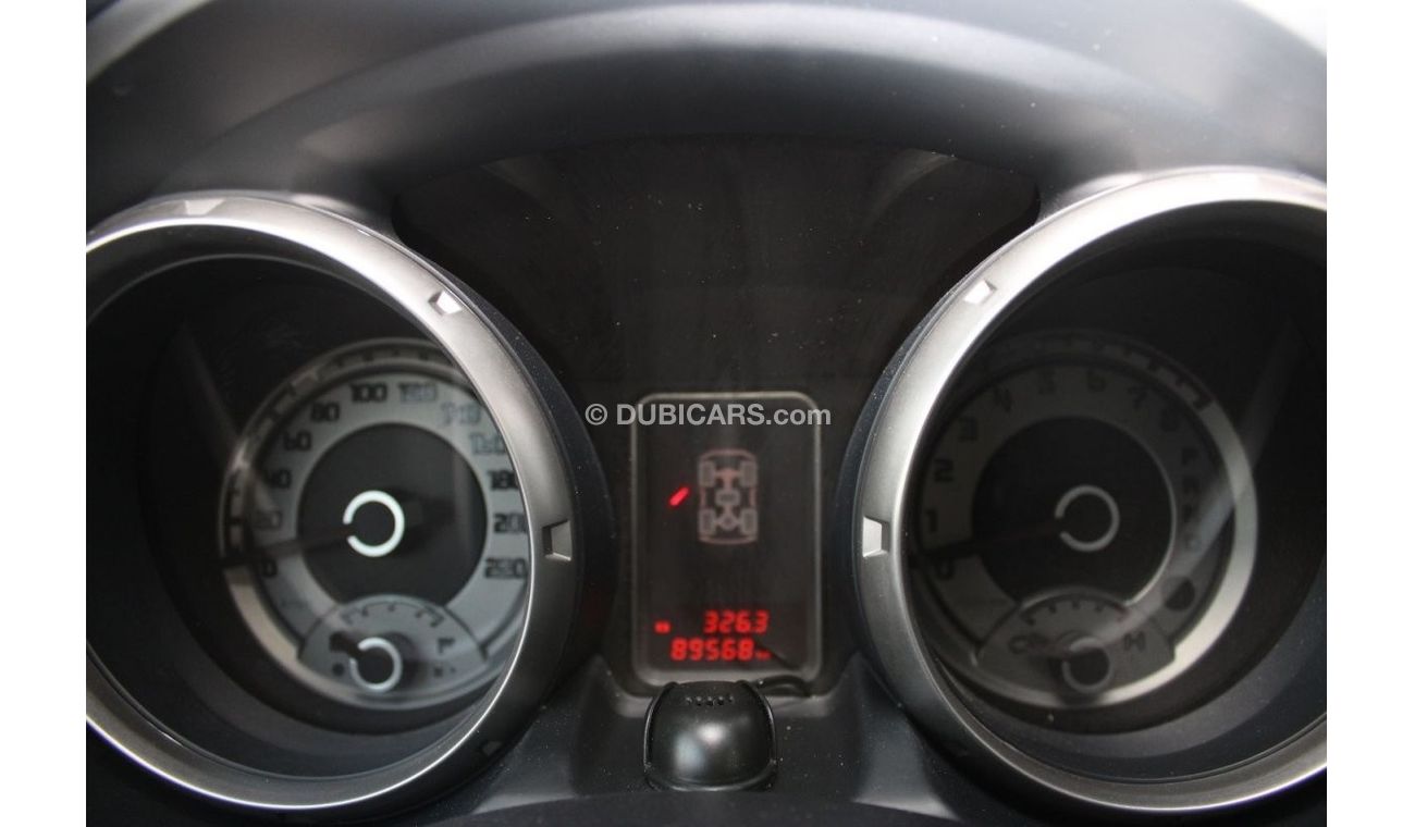 Mitsubishi Pajero Mitsubishi Pajero 2015 GCC Full 3.8 No. 1 without accidents, very clean from inside and outside