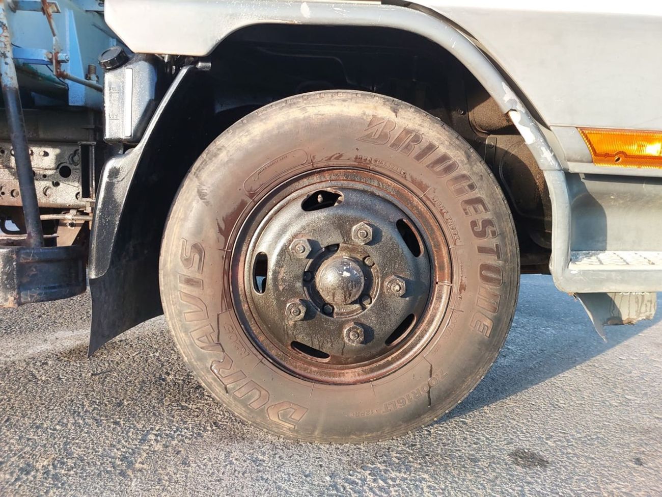 Mitsubishi Fuso Canter MITSUBISHI CANTER TRUCK RHD 1994 MODEL 4.2 L DIESEL MANUAL(PM00222)