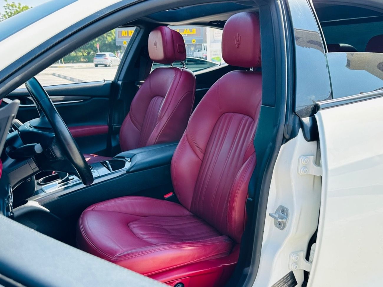 مازيراتي جيبلي S Q4 3.0L (410 HP) MASERATI GHIBLI S Q4 MODEL 2015 GCC SPACE