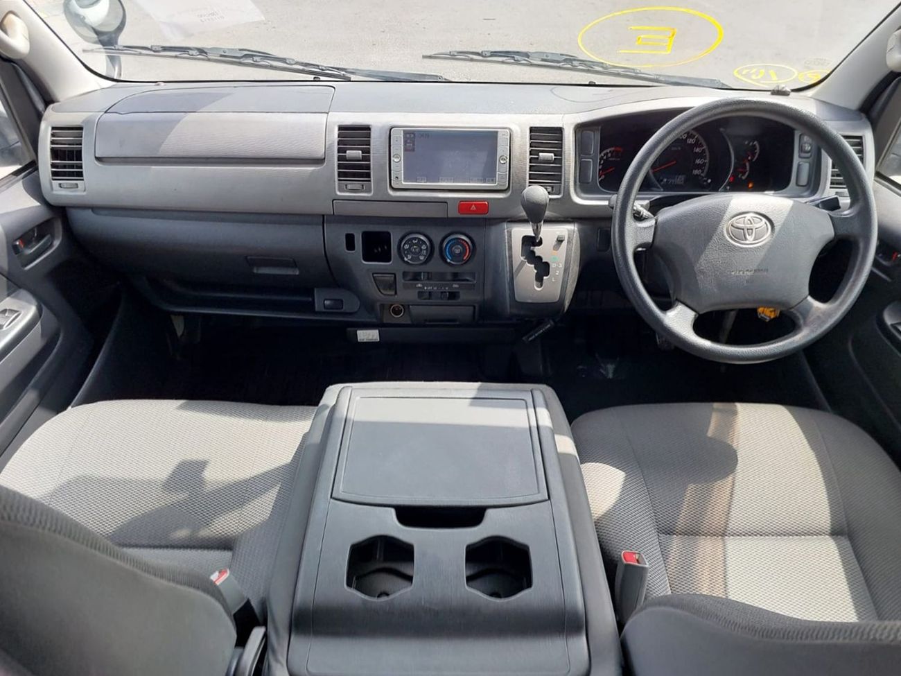 تويوتا هاياس (RAMADAN OFFER) TOYOTA HIACE VAN RHD 2010 MODEL 2.0 L PETROL AUTOMATIC(PM15913)