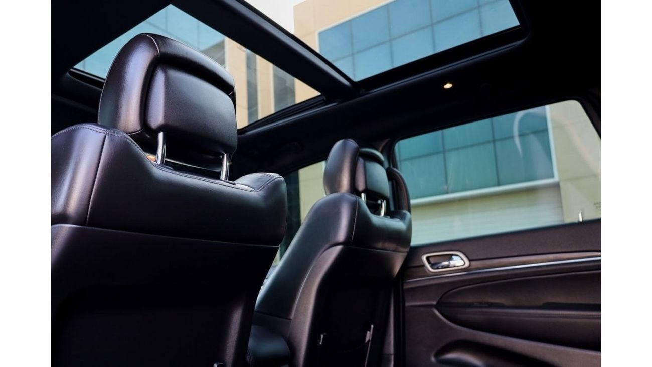 Jeep Grand Cherokee Jeep Grand Cherokee Limited 2021 GCC under Agency Warranty with Flexible Down-Payment/ Flood Free.