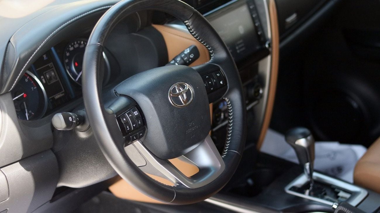 Toyota Fortuner VXR | Complete Service History | Free Agency Warranty | Zero Downpayment Support