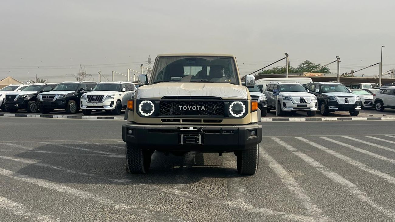 Toyota Land Cruiser 70 LC76 HT VXR LC 78 HARDTOP 2.8L AT