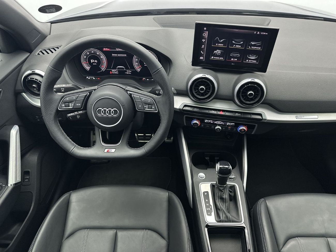 Audi Q2 Advanced 35 TFSI 150hp Black Package (Ref# 074798)