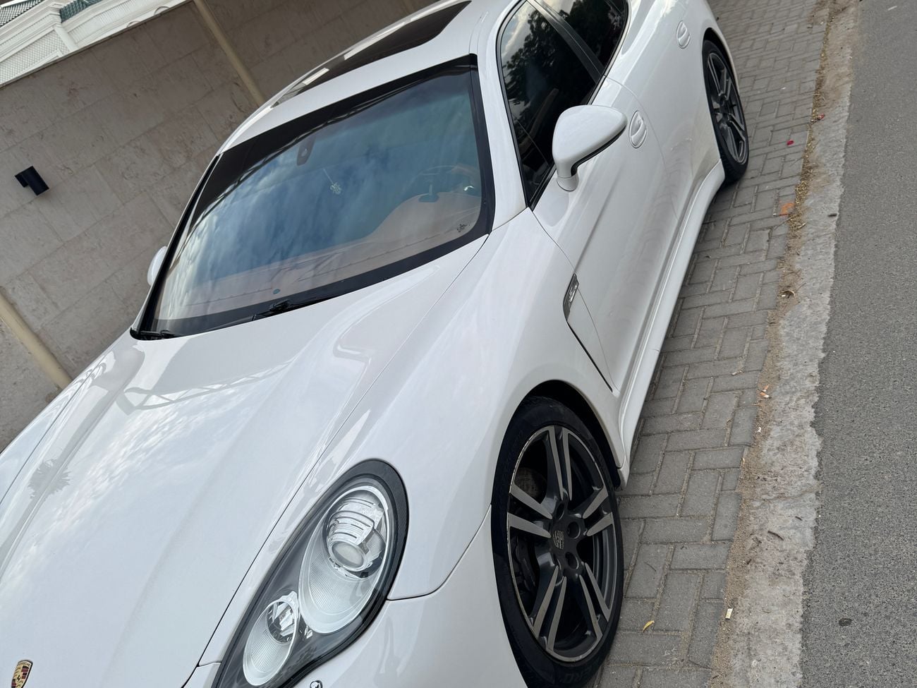 بورش باناميرا Porsche Panamera 2011 GCC V6-3.6