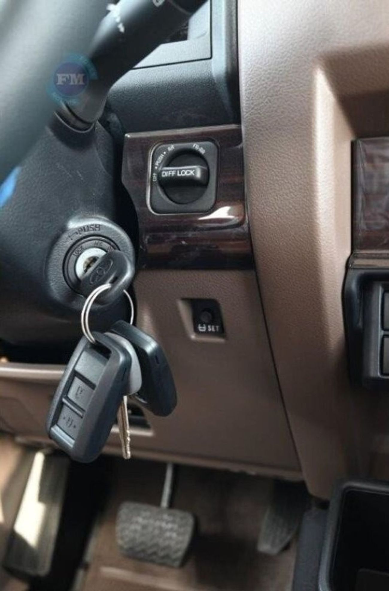 Toyota Land Cruiser 70 71 SDLX 4.0L Petrol