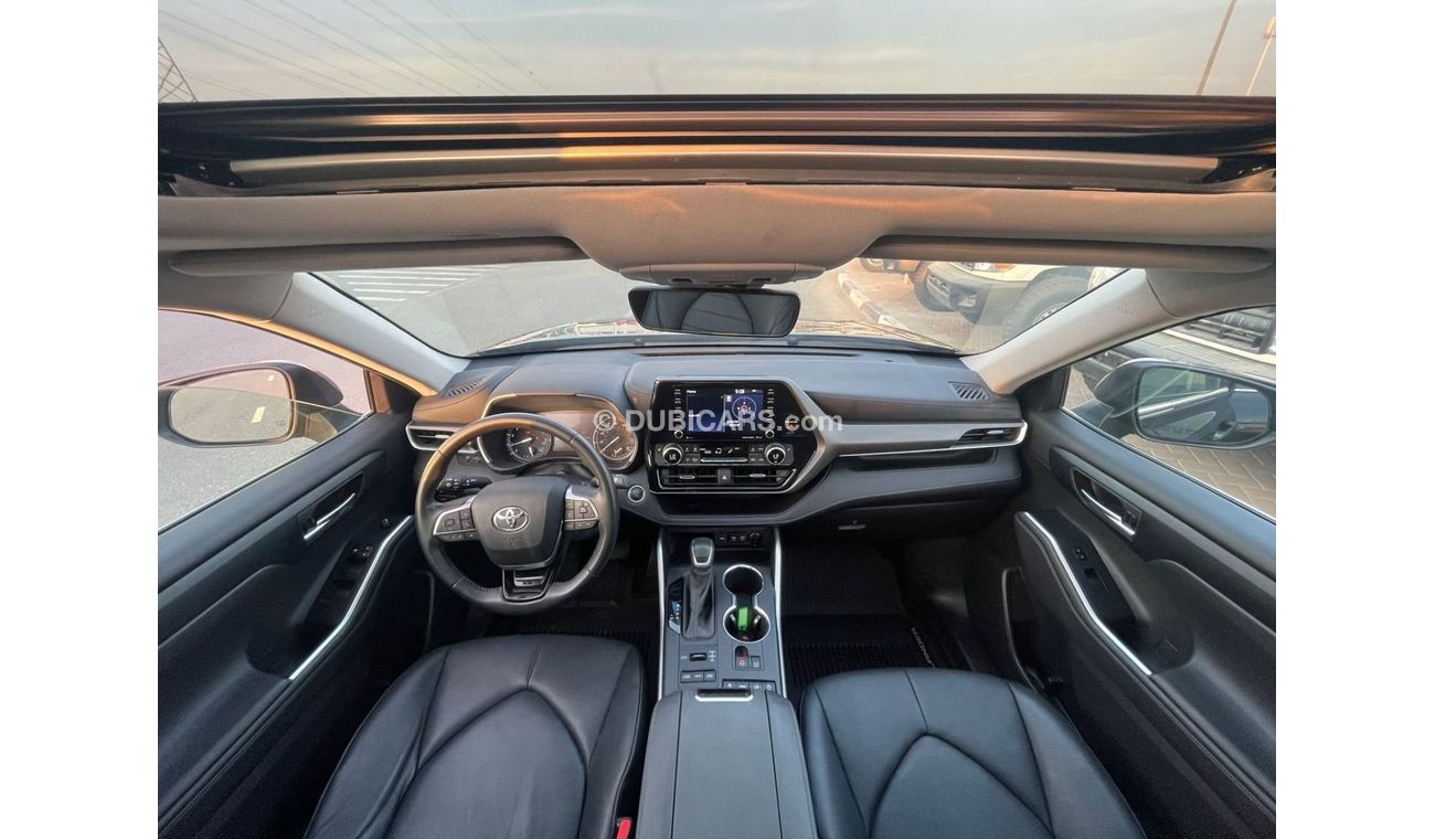 Toyota Highlander 2020 Toyota Highlander XLE AWD/ EXPORT ONLY / فقط للتصدير