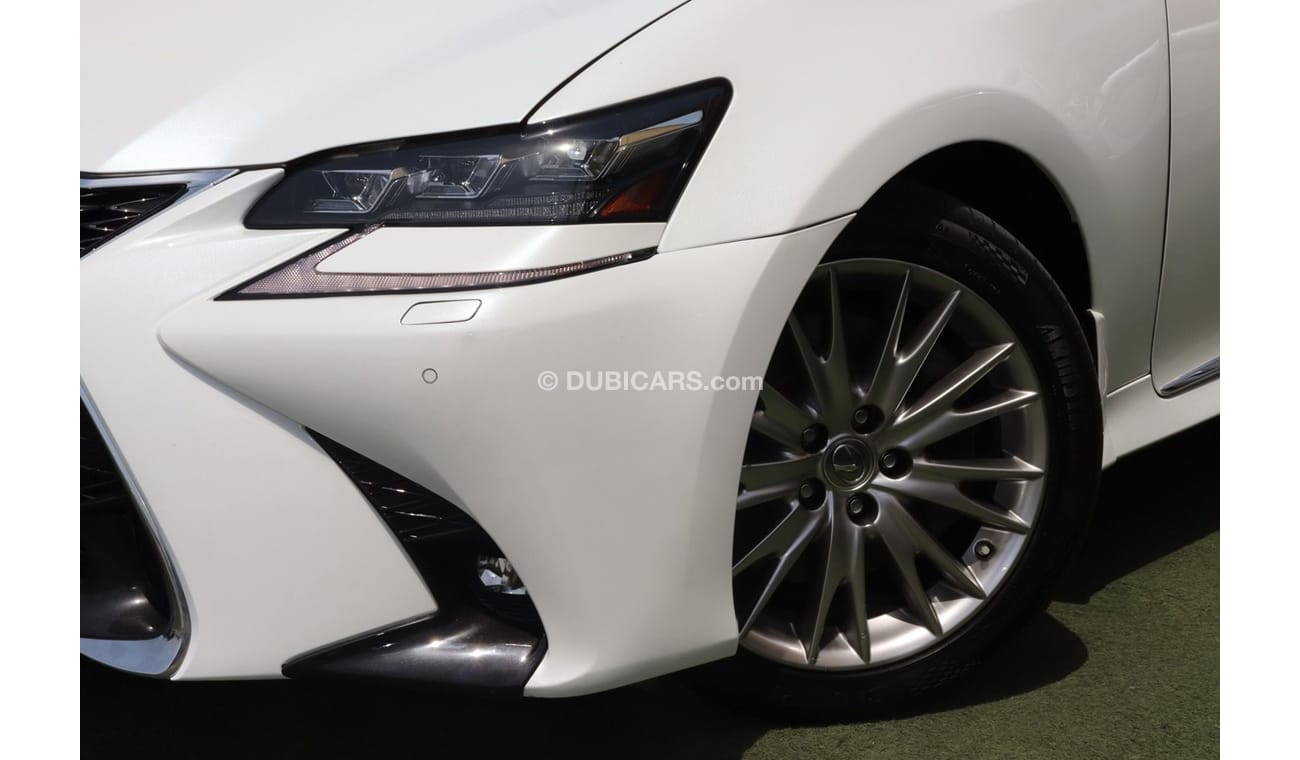 Lexus GS350 Lexus GS350 Platinum / 2016 / GCC / Full
