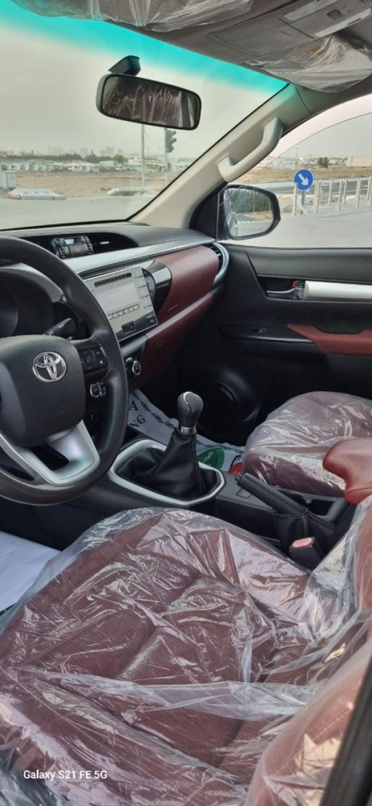 Toyota Hilux DLS 2.4L