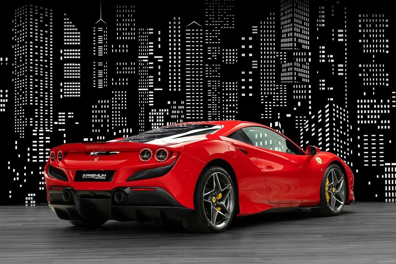 فيراري F8 تريبوتو 3.9T V8