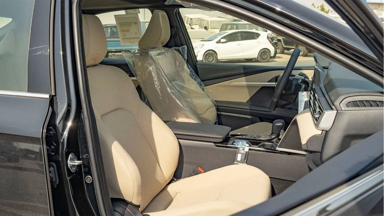 Toyota Camry 2026 Toyota Camry LE facelift 2.5L Petrol AT with Sunroof - GCC (Export price)