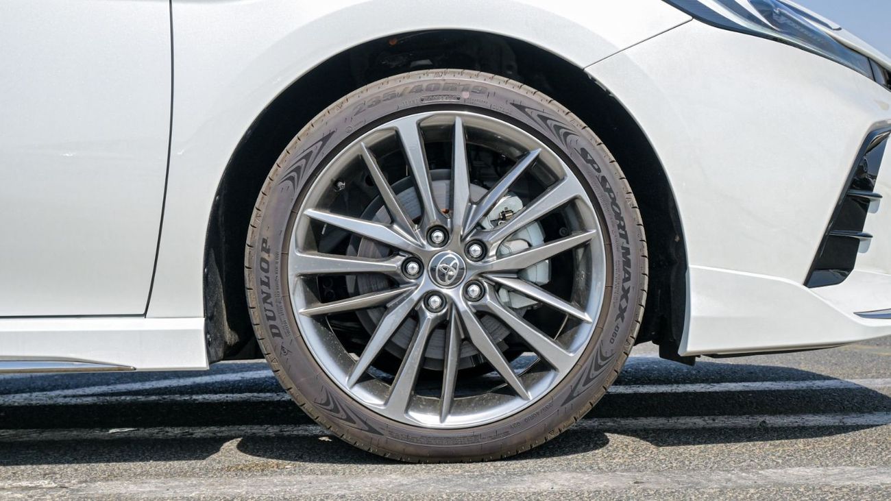 Toyota Camry Toyota Camry Sport Plus - HEV 2.5L Hybrid - 2024 (Export)