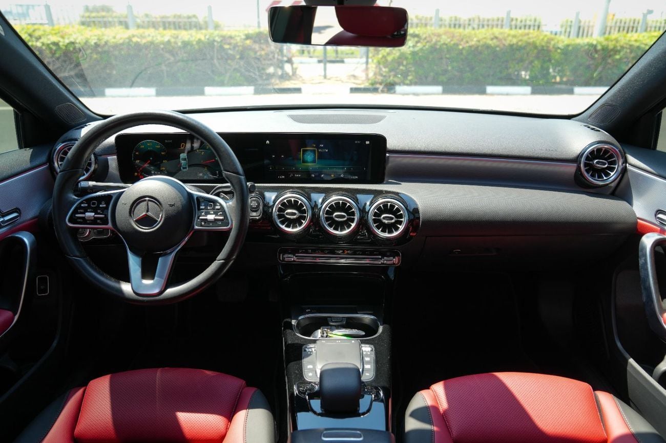 Mercedes Benz 220
