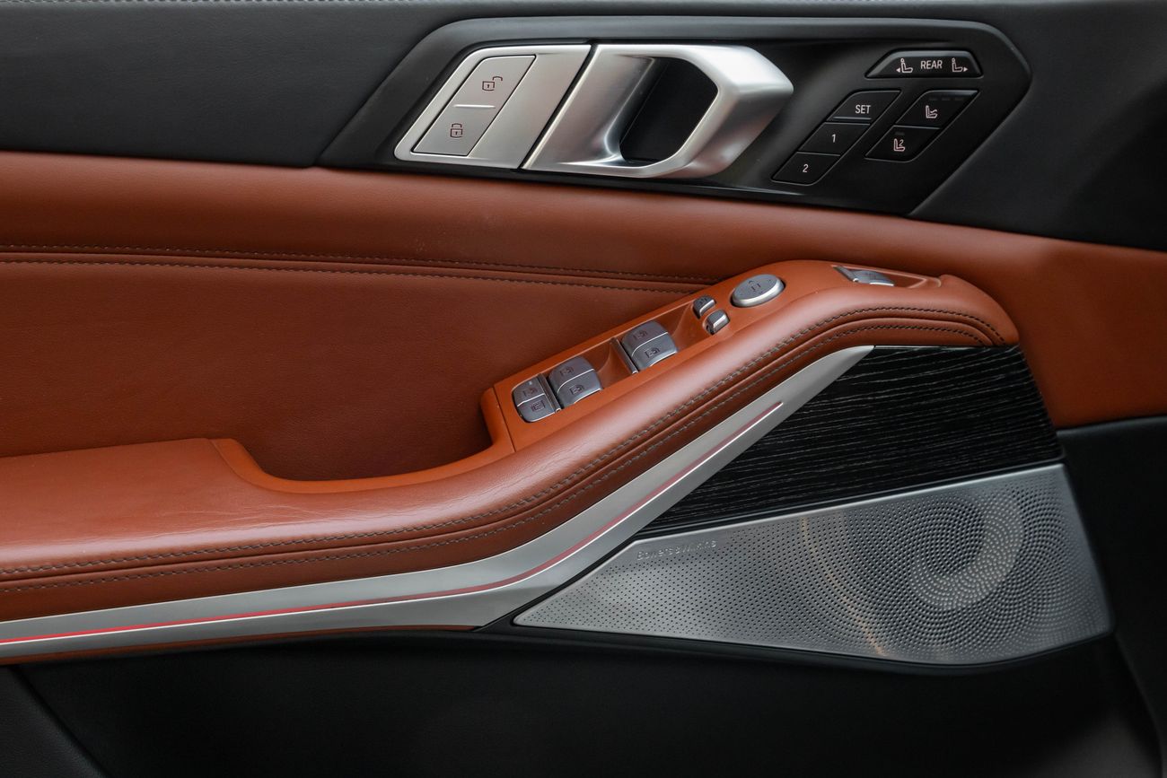 BMW X7 X7 M50i | 4,505 P.M | 0% Downpayment | Perfect Condition!