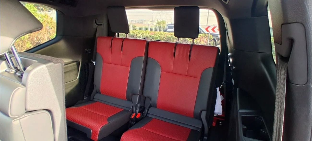 Toyota Land Cruiser GR SPORT