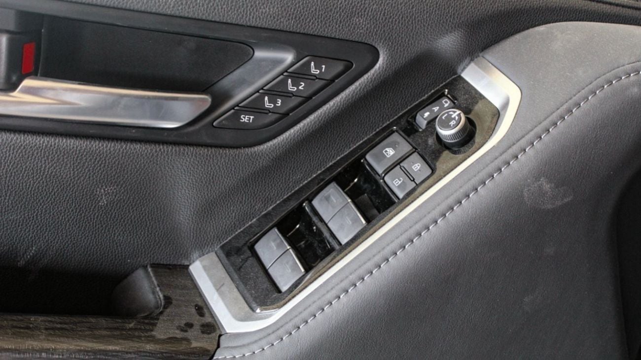 Toyota Land Cruiser Toyota Land Cruiser GR Sport