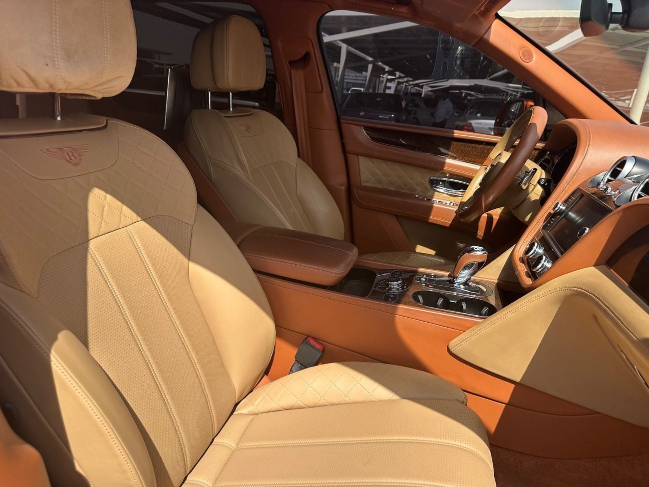 بنتلي بينتايجا W12 Mulliner