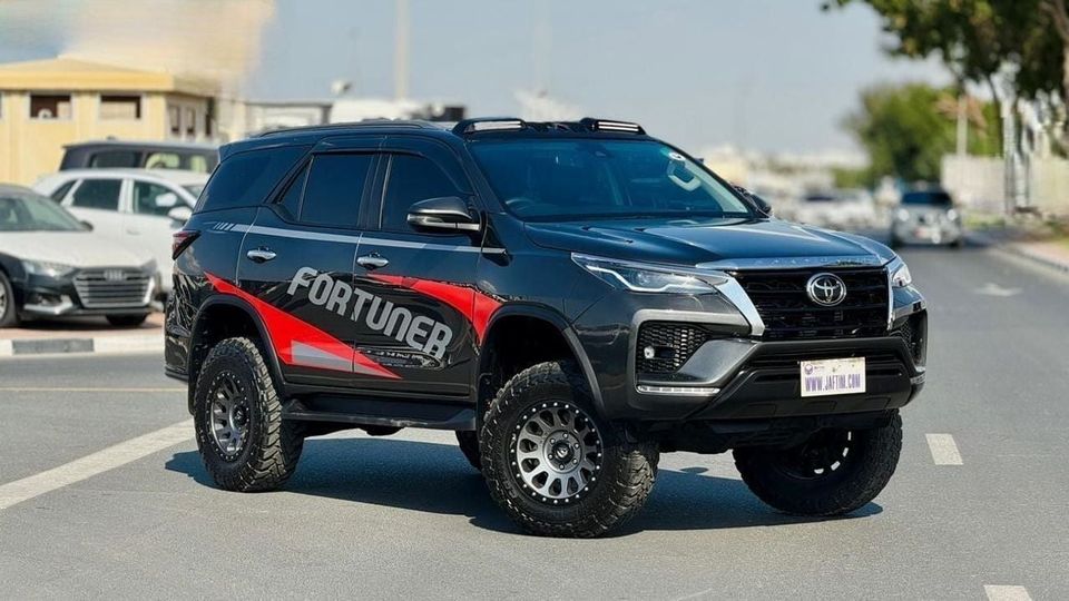 Toyota Fortuner VX2