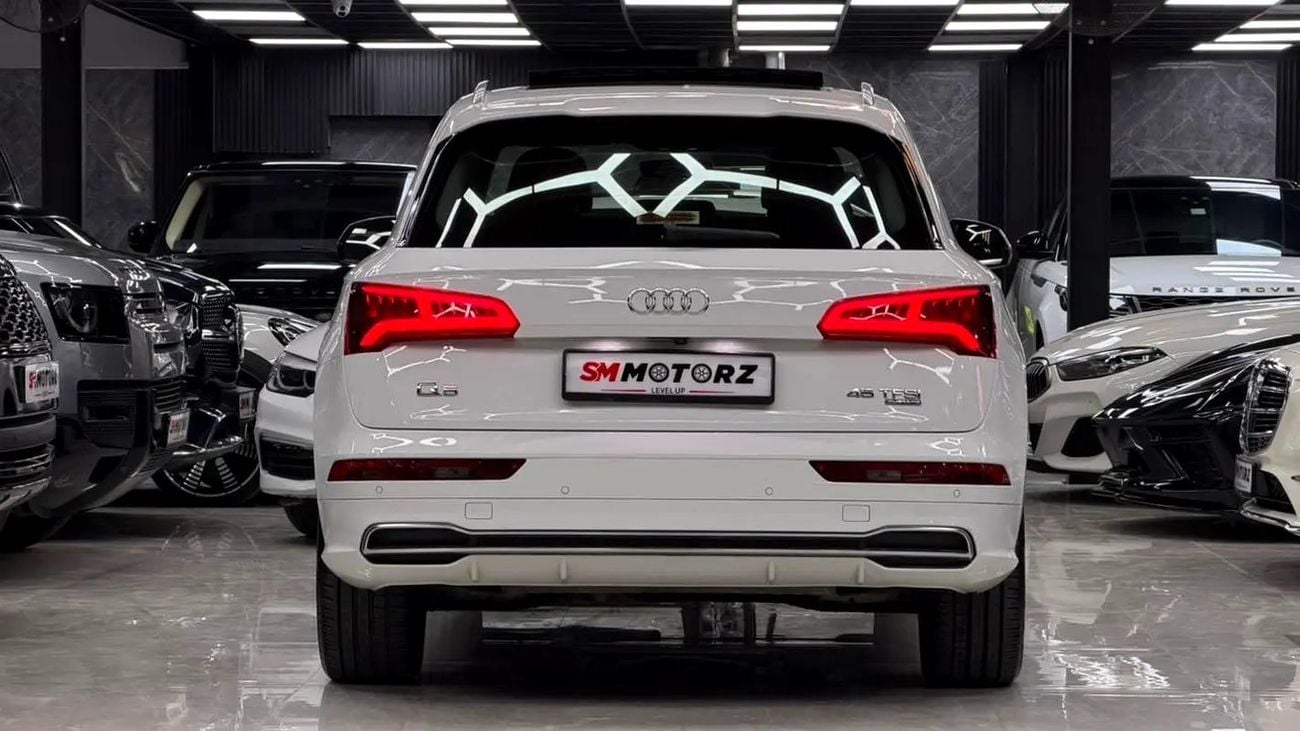 Audi Q5 45 TFSI S-LINE