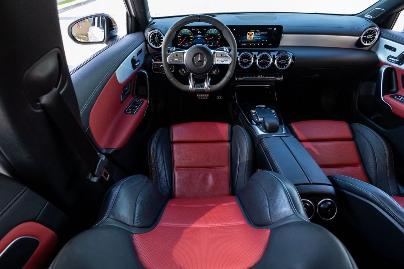 مرسيدس بنز A45 4MATIC+