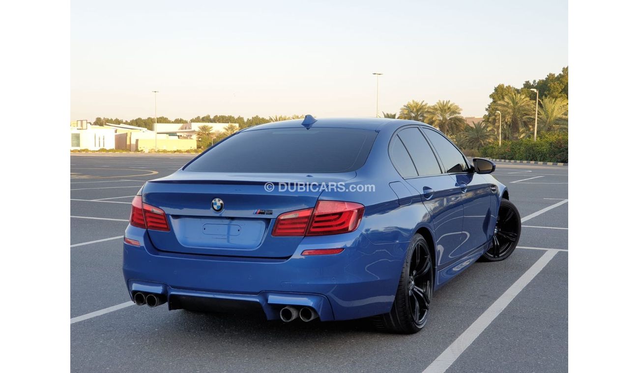 بي أم دبليو M5 Std