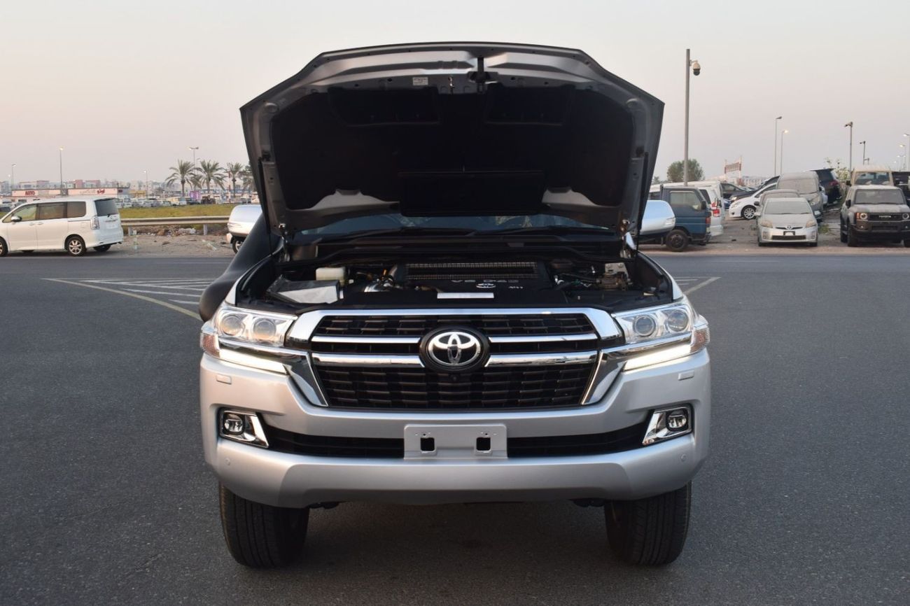 Toyota Land Cruiser 2020 TOYOTA LAND CRUISER V8 FULL OPTION