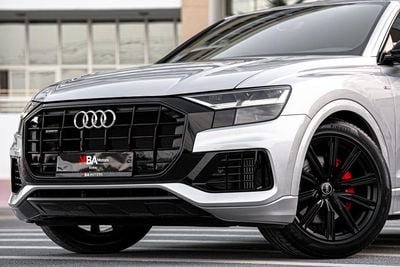 Audi Q8 55 TFSI quattro S-Line 3.0L (340 HP)