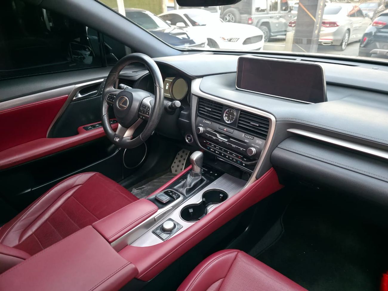 لكزس RX450h F-Sport 3.5L (308 HP)