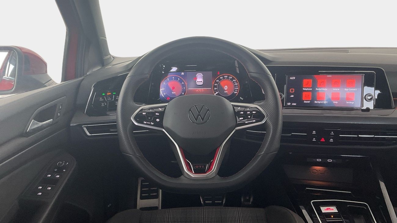 فولكس واجن جولف GTI - Cloth | upto AED 20,000 Ramadan Discount | شامل الضمان | 0 ﺪﻔﻋﺓ ﺃﻮﻟﻯ