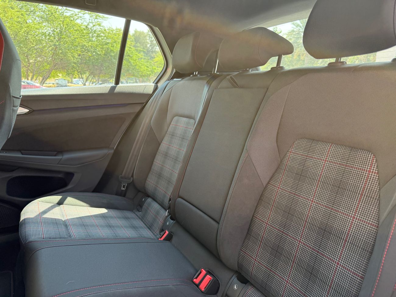 فولكس واجن جولف GTI Fabric 2.0L