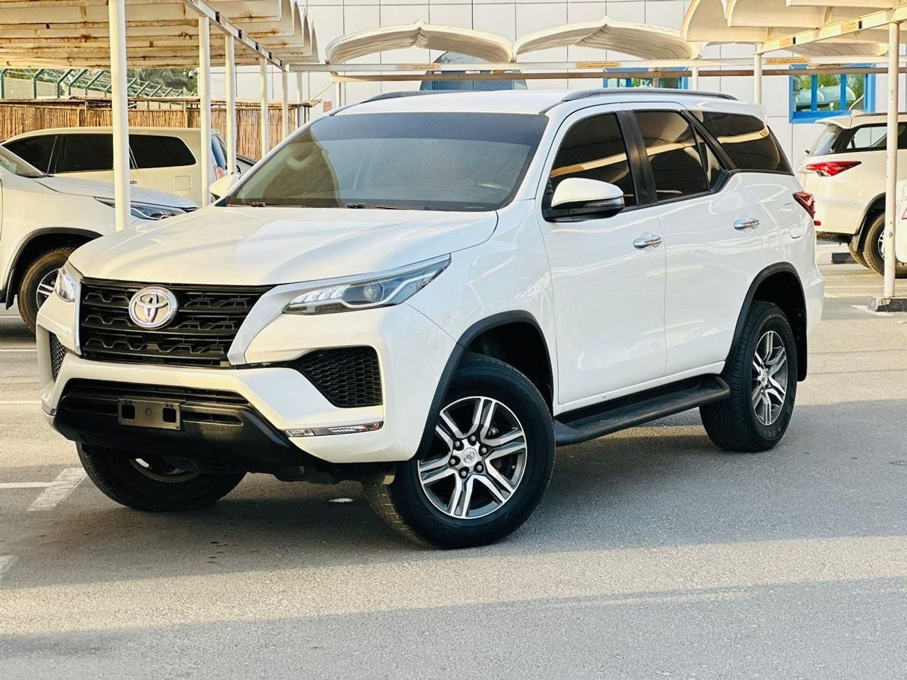 Toyota Fortuner EXR Fortuner EXR Petrol Engine V4 2.7L