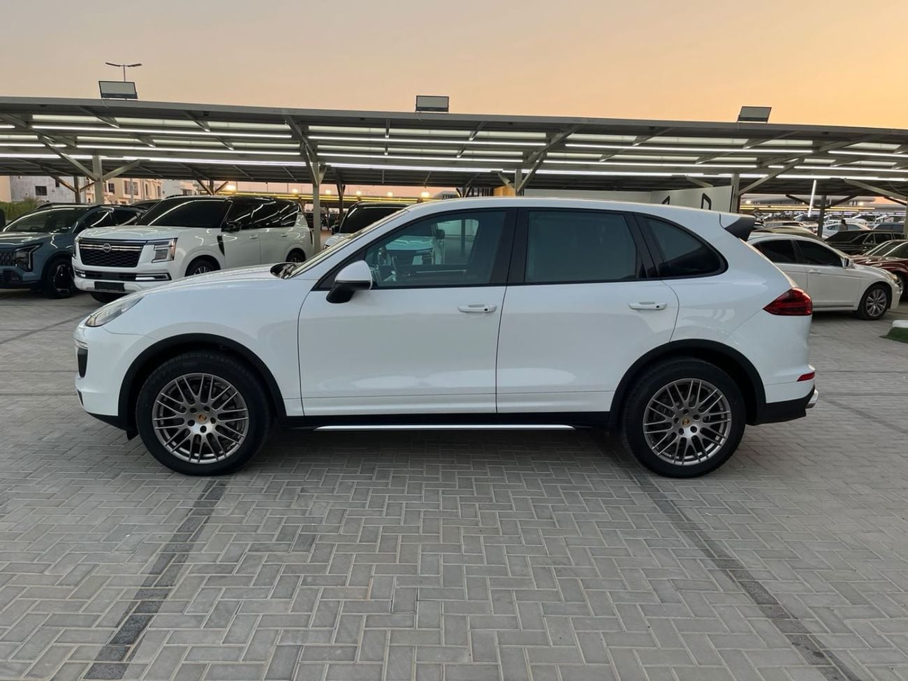 Porsche Cayenne STANDARD
